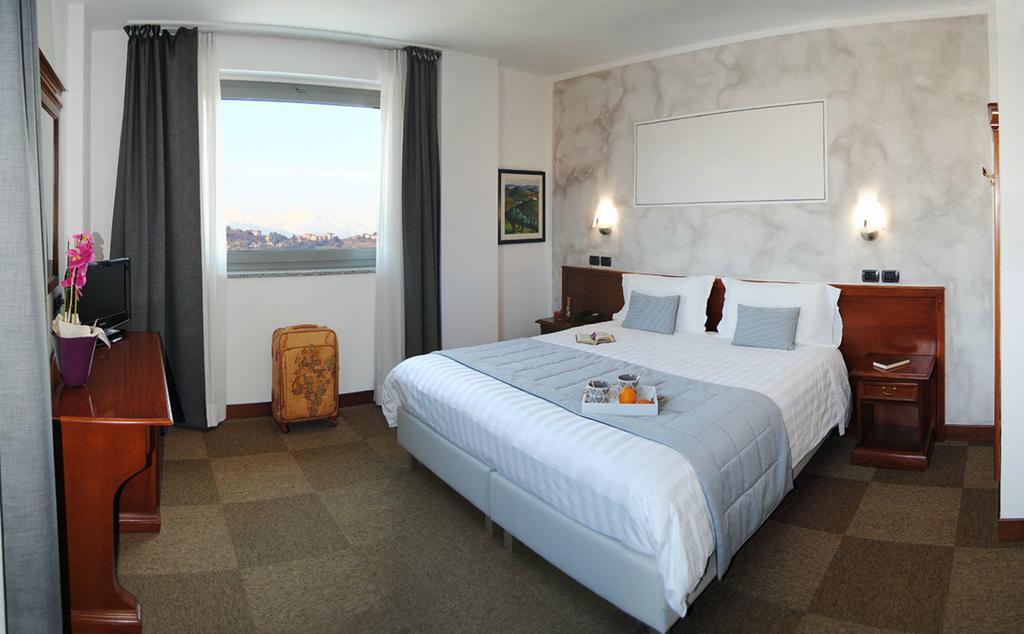 Hotel Medea (Adults Only) Άλμπα Εξωτερικό φωτογραφία